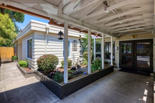 mckenzie-manor-ext13 (1)